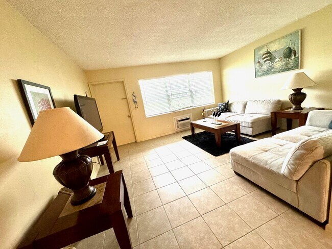 Foto del edificio - 560 Horizon W