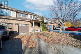 Building Photo - 2447 Baintree Crescent