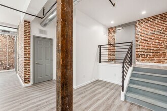 Building Photo - The Residences at 218 E Main St