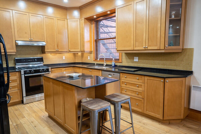 Photo du bâtiment - 1475 Rue Saint-Zotique Est