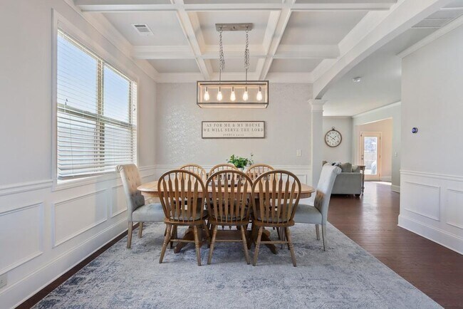 Foto del edificio - 3660 New River Ct