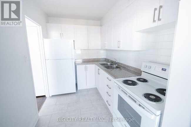 Photo du bâtiment - 50 Cambridge Ave