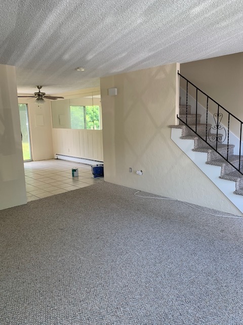 Foto principal - 945 Riverside Dr