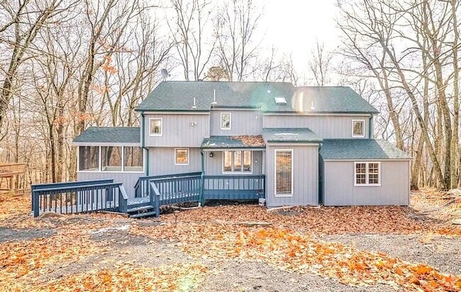Building Photo - 123 Banbury Dr