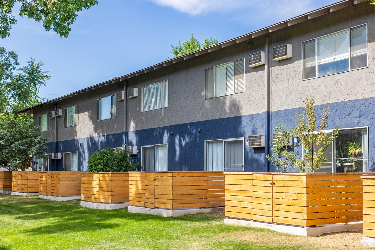 Riviera Apartments Apartments in Northglenn, CO