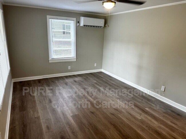 Foto del edificio - 108 Mendota Ave