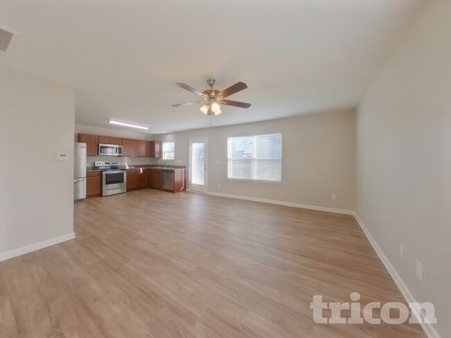 Building Photo - 741 Bo Run Dr