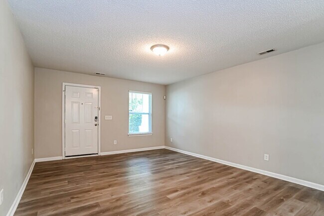 Foto del edificio - 5105 Oak Pasture Ln