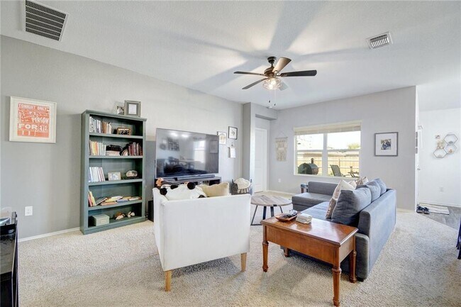 Foto del edificio - 3514 Batson Dr