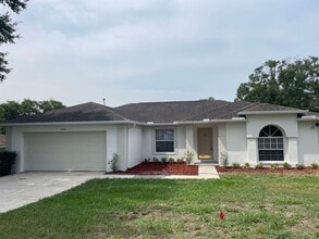 Building Photo - 15905 Hidden Lake Cir