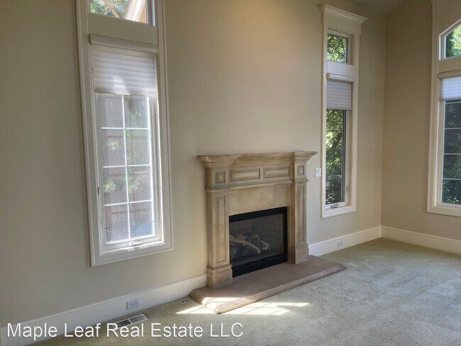 Building Photo - 5 br, 4 bath House - 15809 NE 117th Way