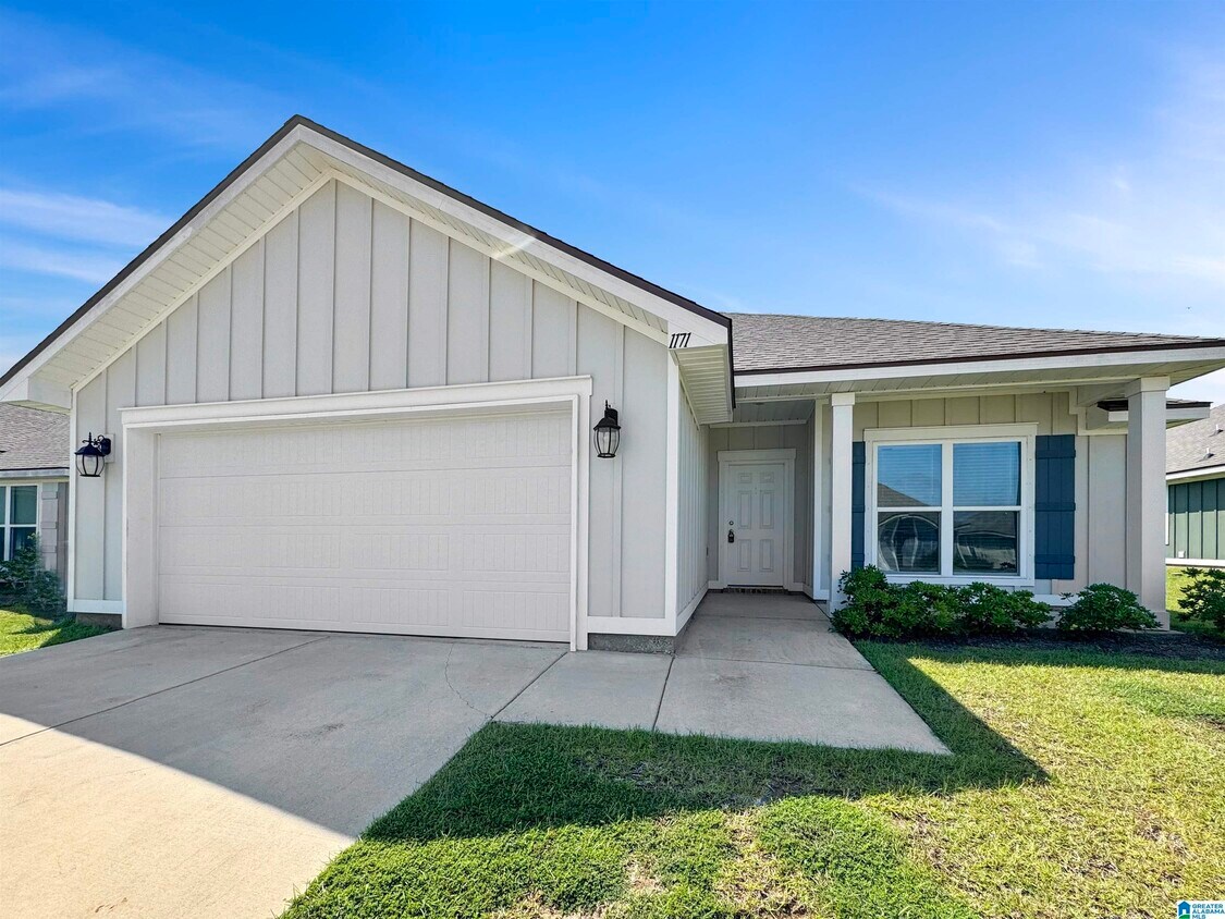 Foto principal - 1171 Hayward Lp
