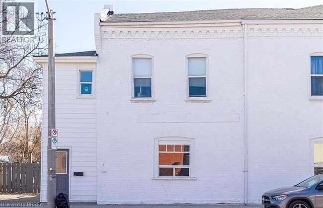 Building Photo - 143 Murray St