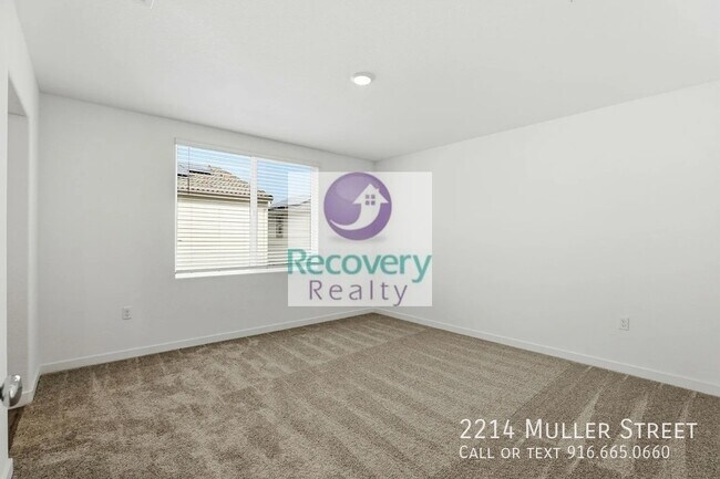 Foto del edificio - 2214 Muller St