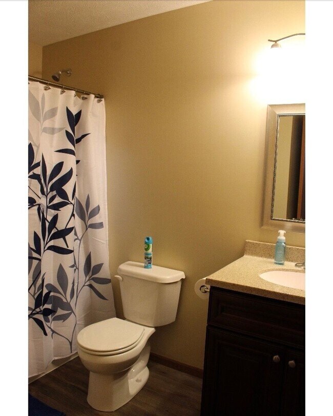 Building Photo - Must see... newer rental just built in the...