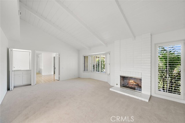 Building Photo - 3726 Blue Key