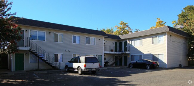 Building Photo - 5729 Engle Rd