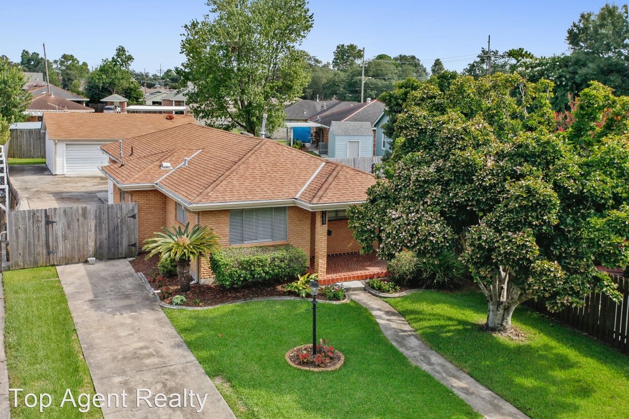 Primary Photo - 4609 Newlands St