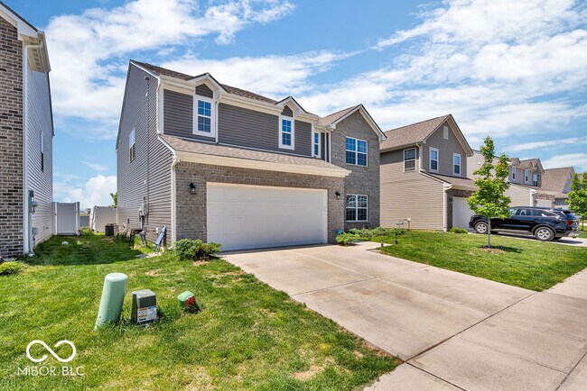 Foto del edificio - 5256 Bramwell Ln