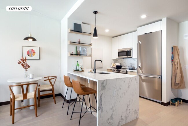 Foto del edificio - 380 4th Ave