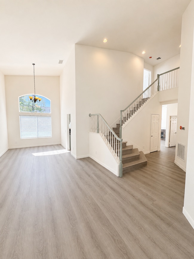 Building Photo - 5178 Corte Vistora