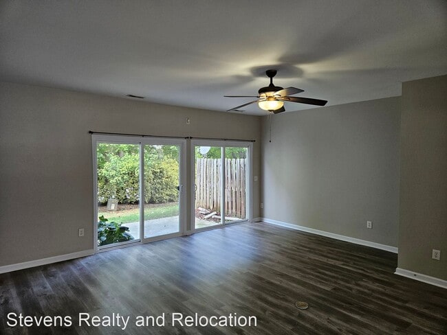 Building Photo - 3 br, 2.5 bath House - 8124 Rhiannon Road