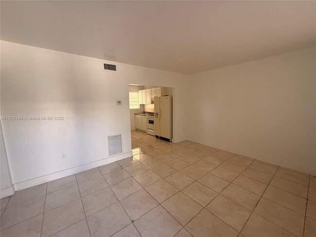 Foto del edificio - 3701 NW 24th Ave