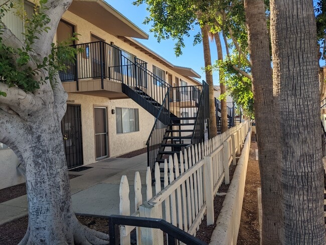 Building Photo - Pacifica Manor