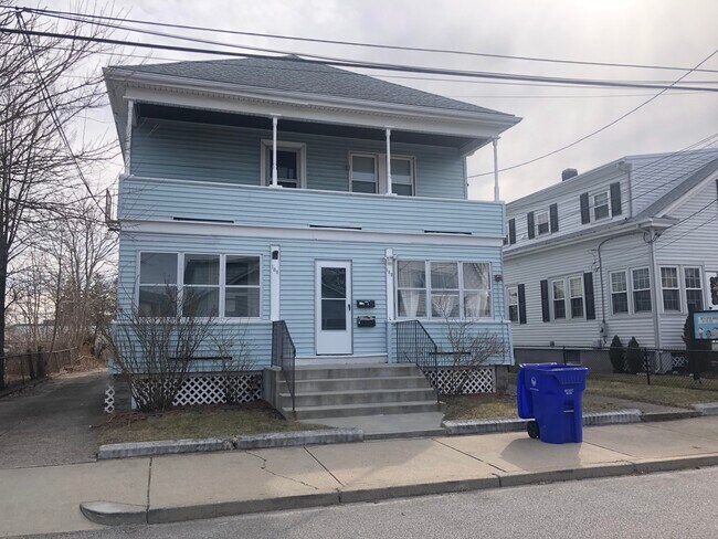 Building Photo - 130 Hatfield St