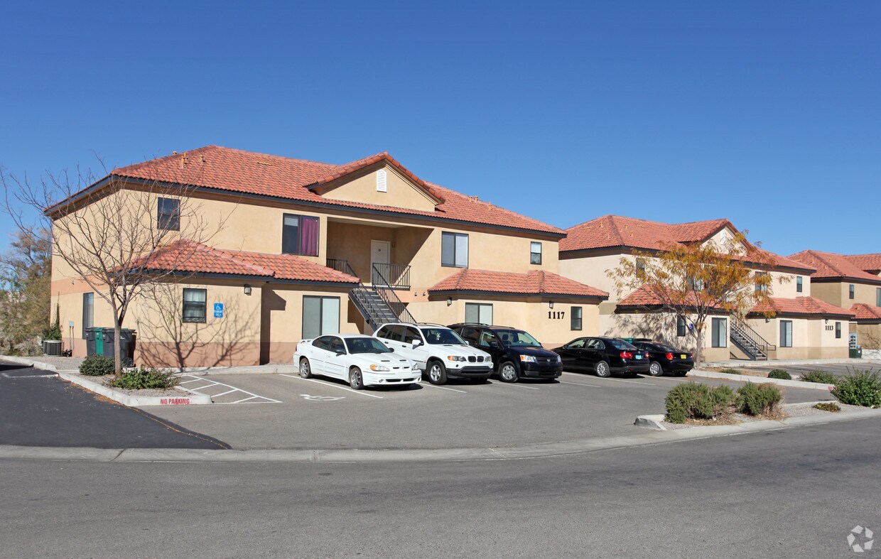 11131117 Meadowlark Way SE, Rio Rancho, NM 87124 Apartments in Rio