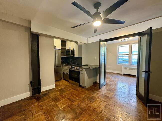 Building Photo - East 58th Street