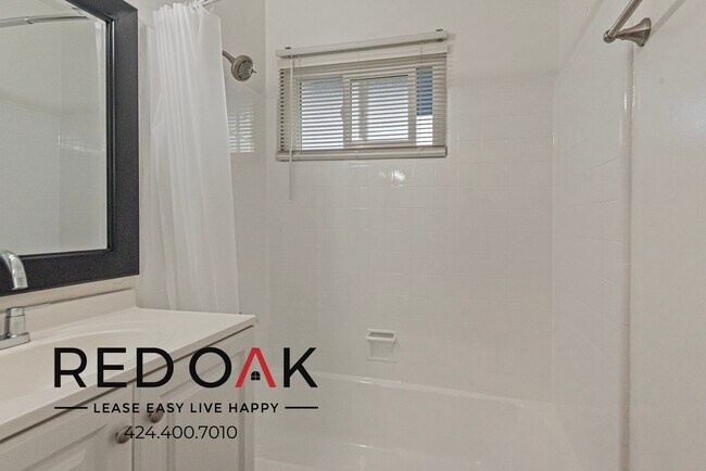 Foto del edificio - ~$200 OFF Each Month~ Quaint, Bright Top F...