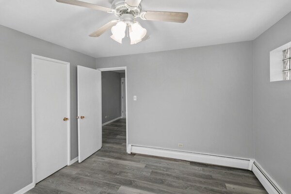 Foto del edificio - 3007 W 87th St
