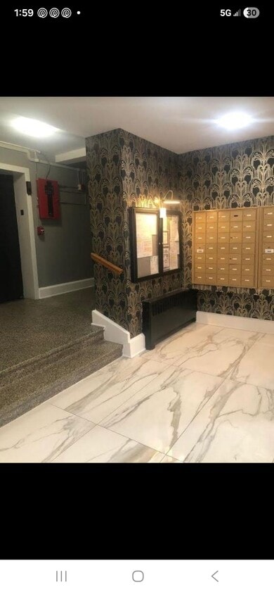 Lobby - 165 Vroom St