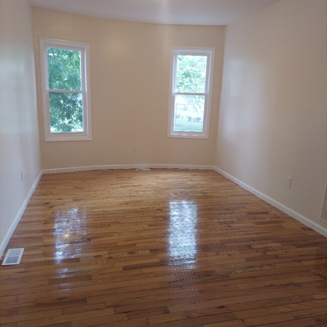 Foto del edificio - 527 13th Ave