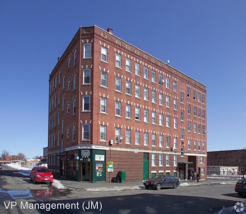 2131 Essex St, Holyoke, MA 01040 Apartment for Rent in Holyoke, MA