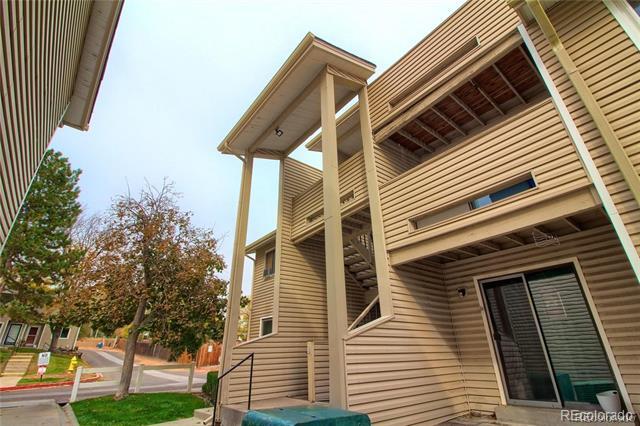 Building Photo - 6009 Yarrow St