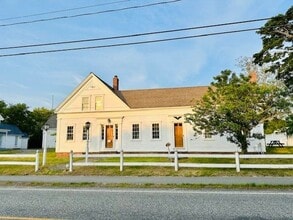 Building Photo - 110 Depot St