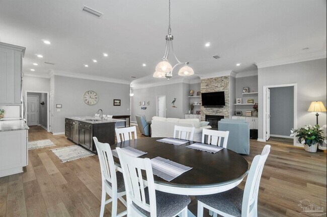 Building Photo - 4062 Oak Pointe Dr