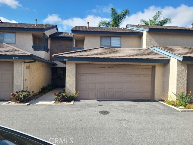 Building Photo - 8465 Kington Way