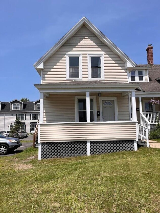 Primary Photo - 408 Porter St