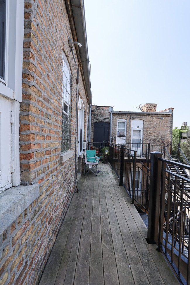 Building Photo - 4400 N Magnolia-331