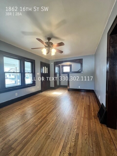 Building Photo - Three bedroom house for rent - Kenmore