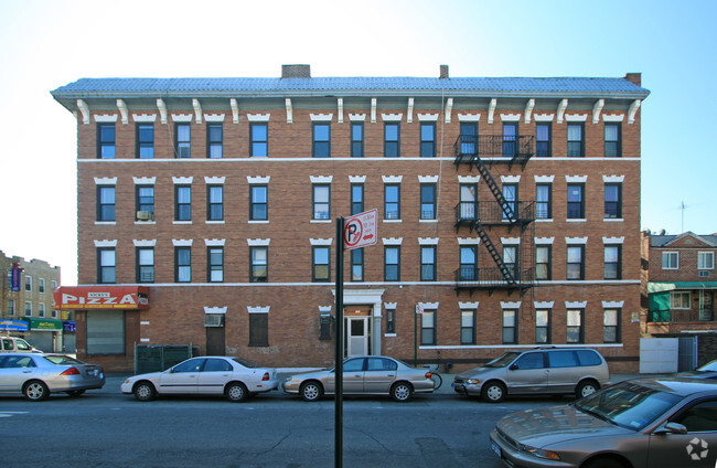 Primary Photo - 171-175 Bay 17th St