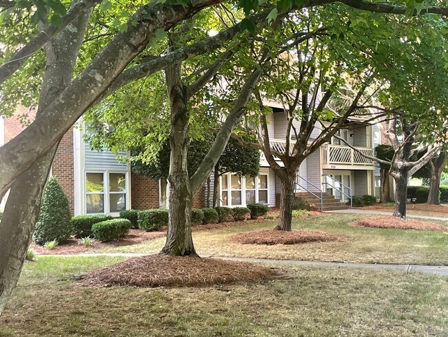 Building Photo - Spring Special $200.00 OFF First full mont...