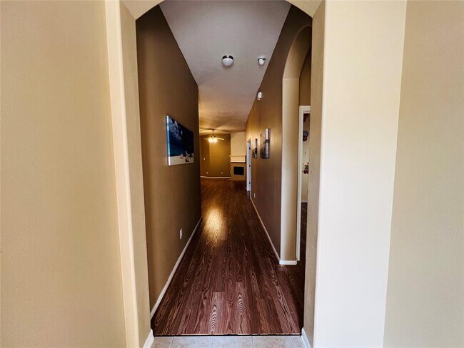 Foto del edificio - 13310 Vineyard Falls Dr