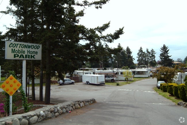 Foto del edificio - Cottonwood Mobile Home Park