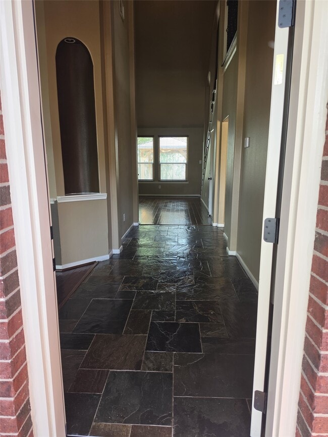 Building Photo - 1138 Sussex Trail