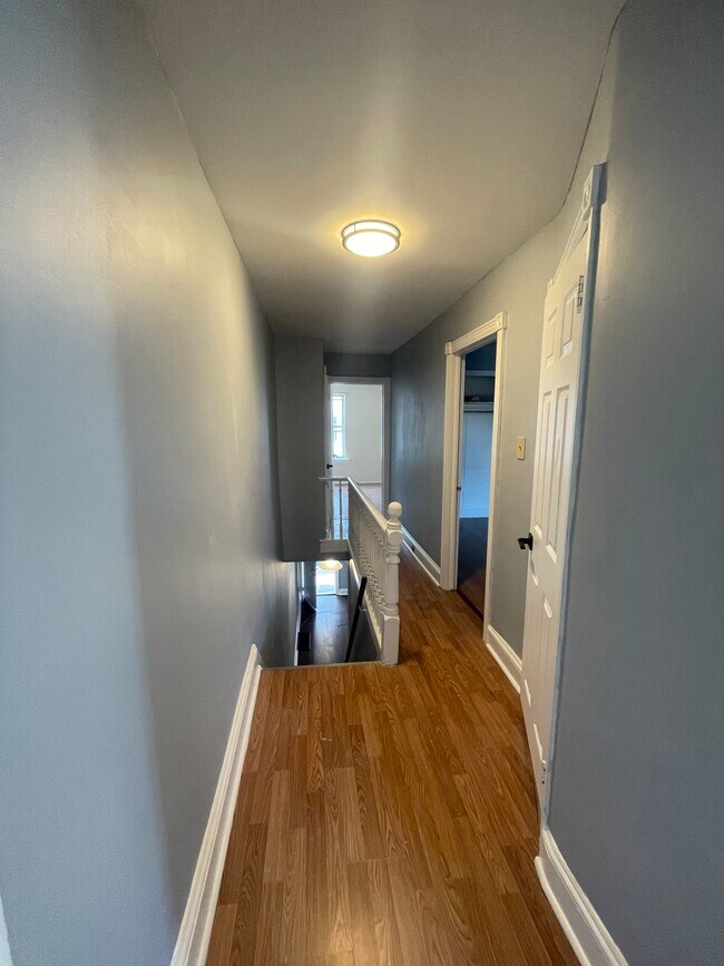 Foto del edificio - 3033 Chatham St