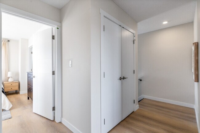 Building Photo - 8051 Orchards Green SW